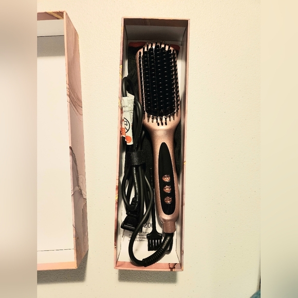 Landot Rose Gold Hair Straightening Brush - Picture 8 of 15